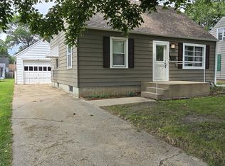309 E 9th St, Rock Falls, IL 61071