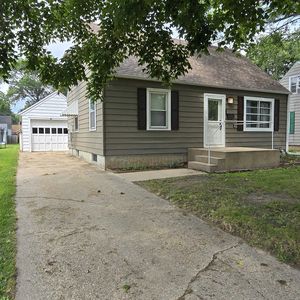 309 E 9th St, Rock Falls, IL, 61071