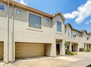 1138 Bonner St, Houston, TX 77007