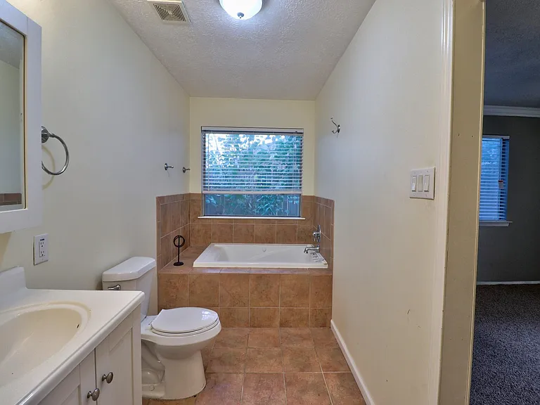 9203 Danforth Way — Photo 18
