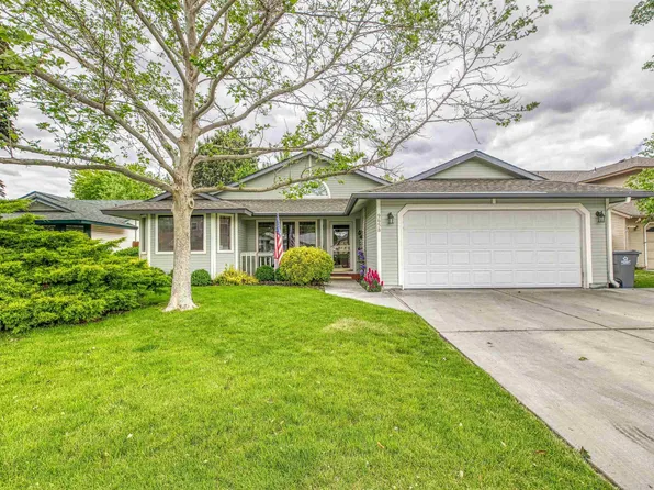 9658 W Glen Ellyn St, Boise, ID 83704