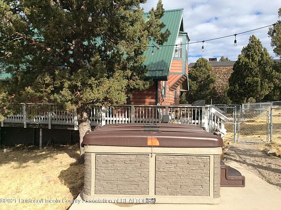 5th image of 111 Pronghorn Ln