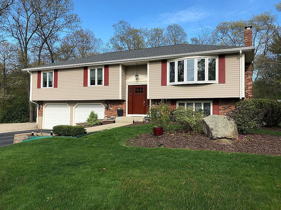 1st image of 53 Waterford Dr
