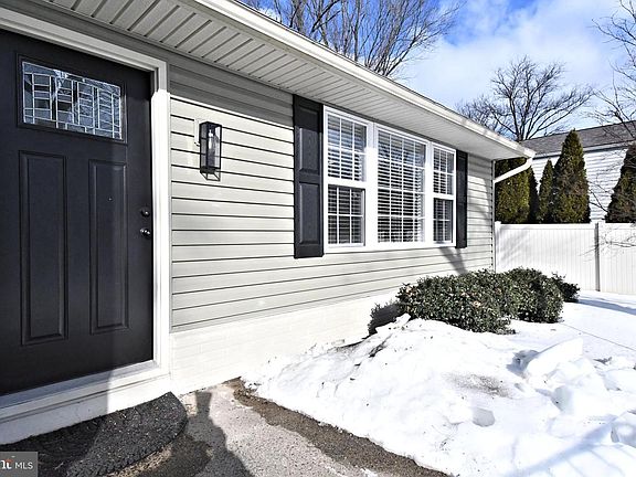 2nd image of 210 Becker Rd