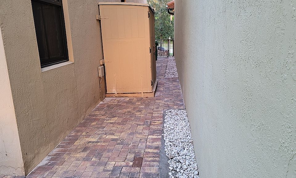 2nd image of 5707 NW 47th Ave
