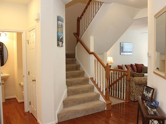 4th image of 30023 Eagle Point Dr #2B