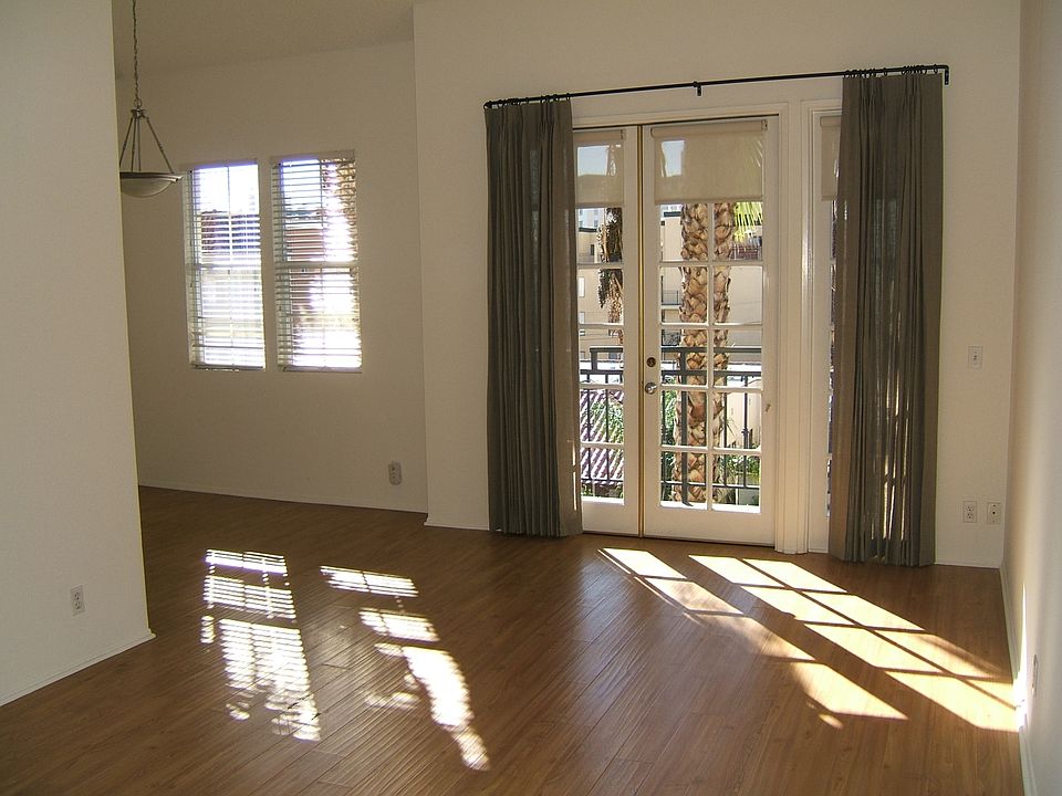 1st image of 328 S Cloverdale Ave APT 401