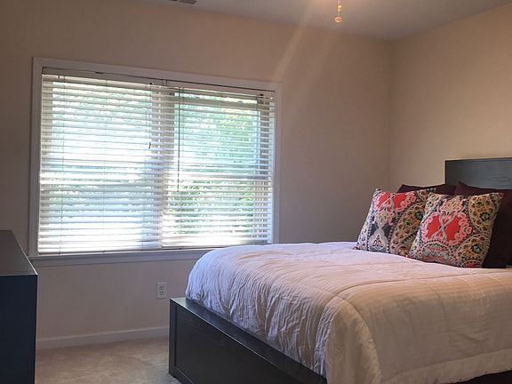 2nd image of 240 S Oak Park Ave APT 302