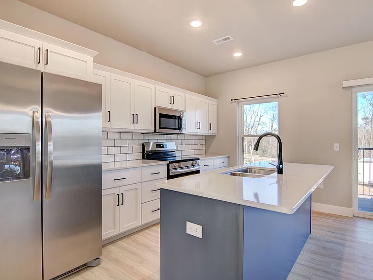 2526 Otter Tail Way — Photo 5
