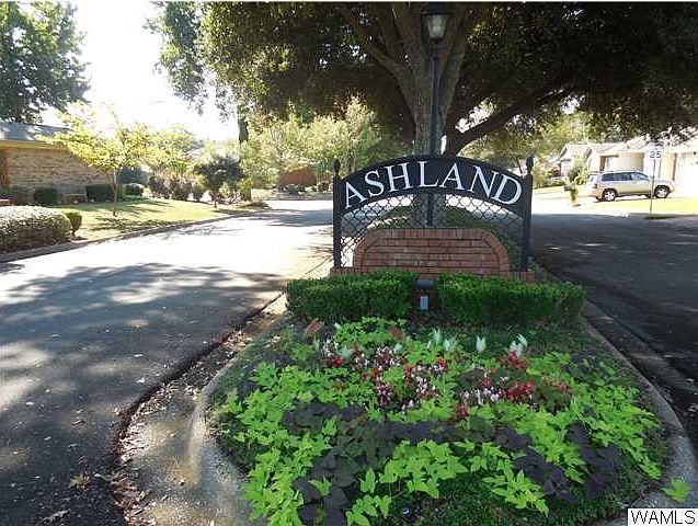1st image of 713 Ashland Dr