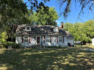 6524 Blue Ridge Cutoff Ext, Raytown, MO 64133