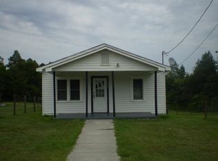 165 North St, Hamlet, NC 28345