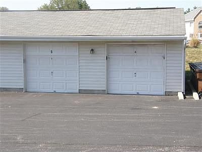 4th image of 10112 Carnation Ct APT 9