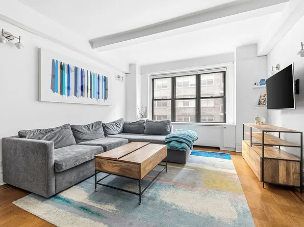225 E 79th St #5CD, New York, NY 10075
