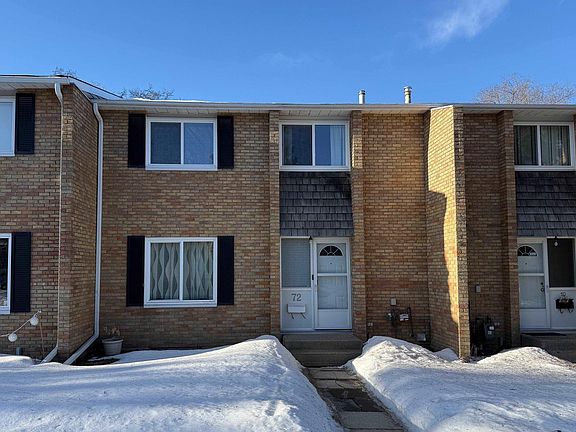 2nd image of 72 Ridgewood Ter