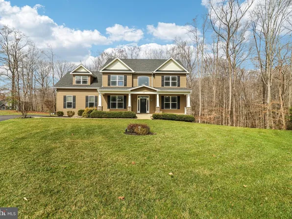 11511 Summerton Ct, La Plata, MD 20646