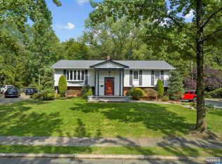 108 Brown Cir, Paramus, NJ 07652