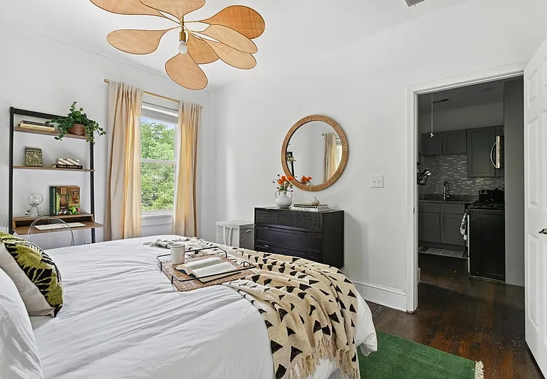 1351 Oxford Rd NE #3 — Photo 16