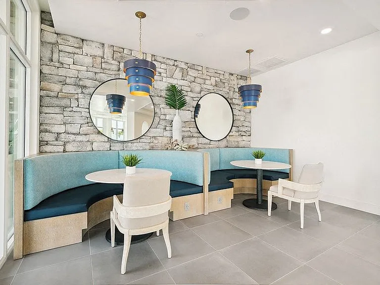 Bainbridge Bayview — Photo 14