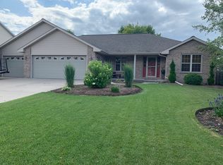 2433 Watson Cir, De Pere, WI 54115