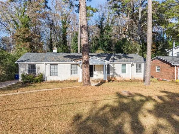 4066 Bontura Ct, Stone Mountain, GA 30083