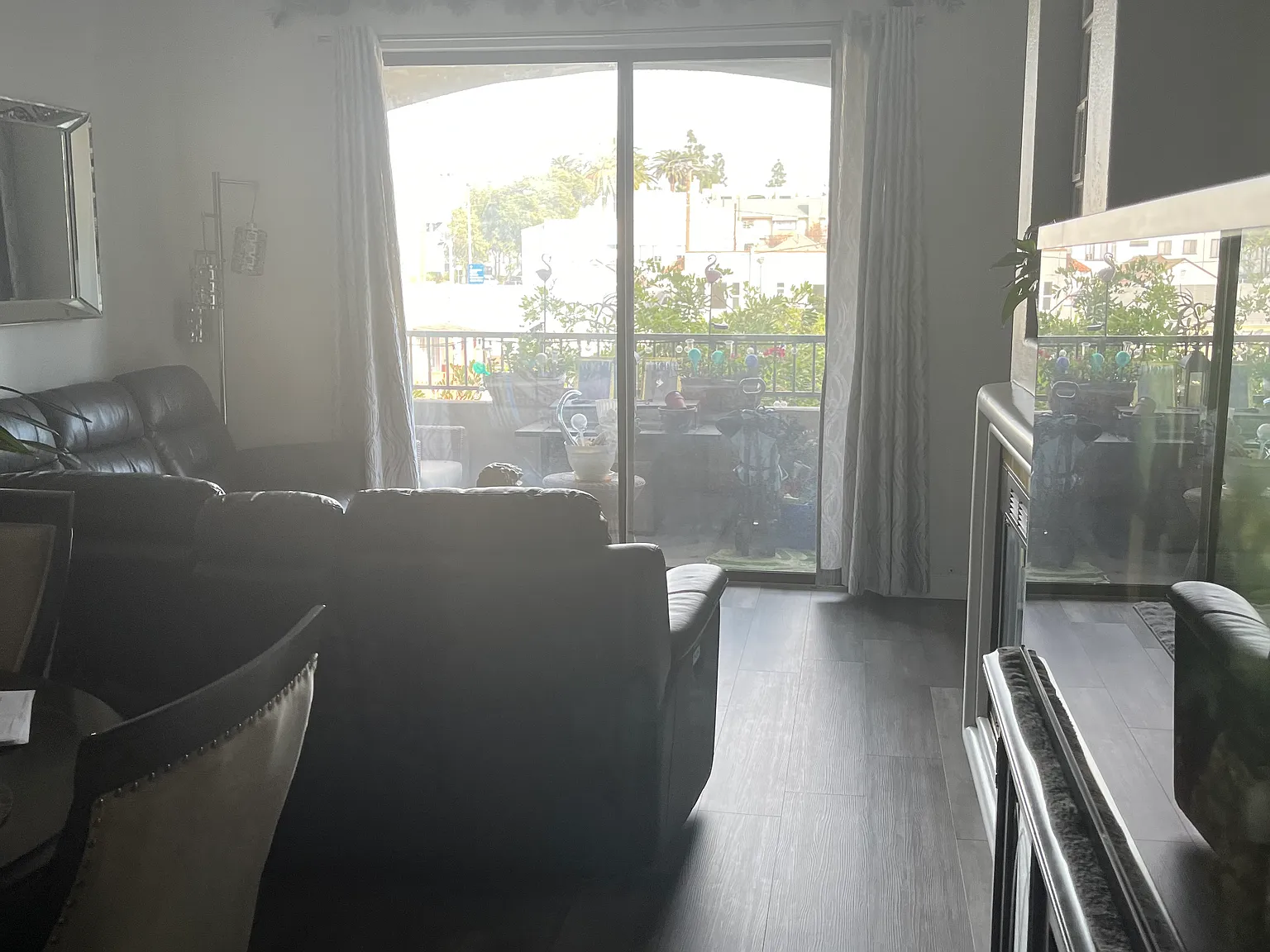 2 bed, 908 sqft, $1,200 — Photo 1