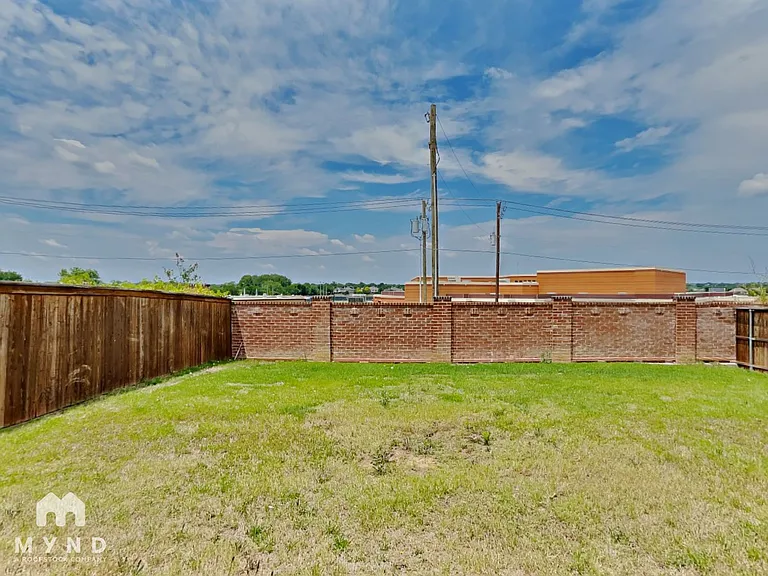 4725 Tanglewood Dr — Photo 27