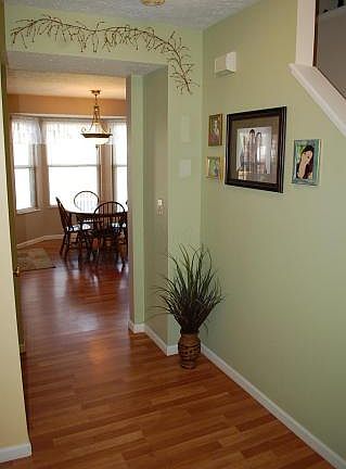 3rd image of 5876 Whitehaven Dr