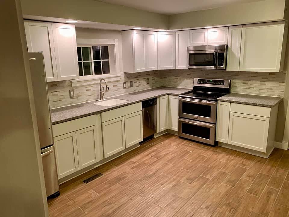 1st image of 217 Orange St
