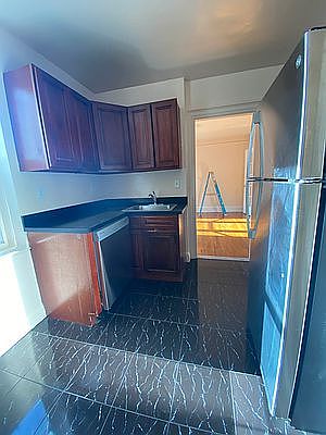 5th image of 69-40 108th St #3J
