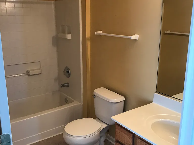 605 Briarcliff Dr — Photo 6
