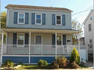 13 1st St, Raritan, NJ 08869