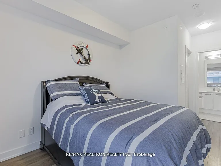 301 Sea Ray Ave #C210 — Photo 21