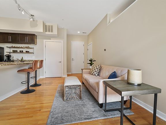4th image of 1150 Vine St Unit 38