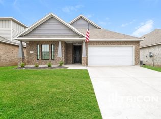 10106 Fort Brown Trl, Crowley, TX 76036