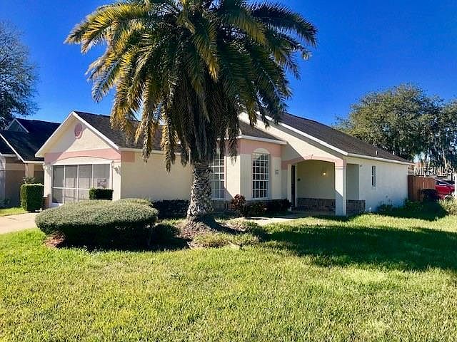 1st image of 531 Canary Island Cir