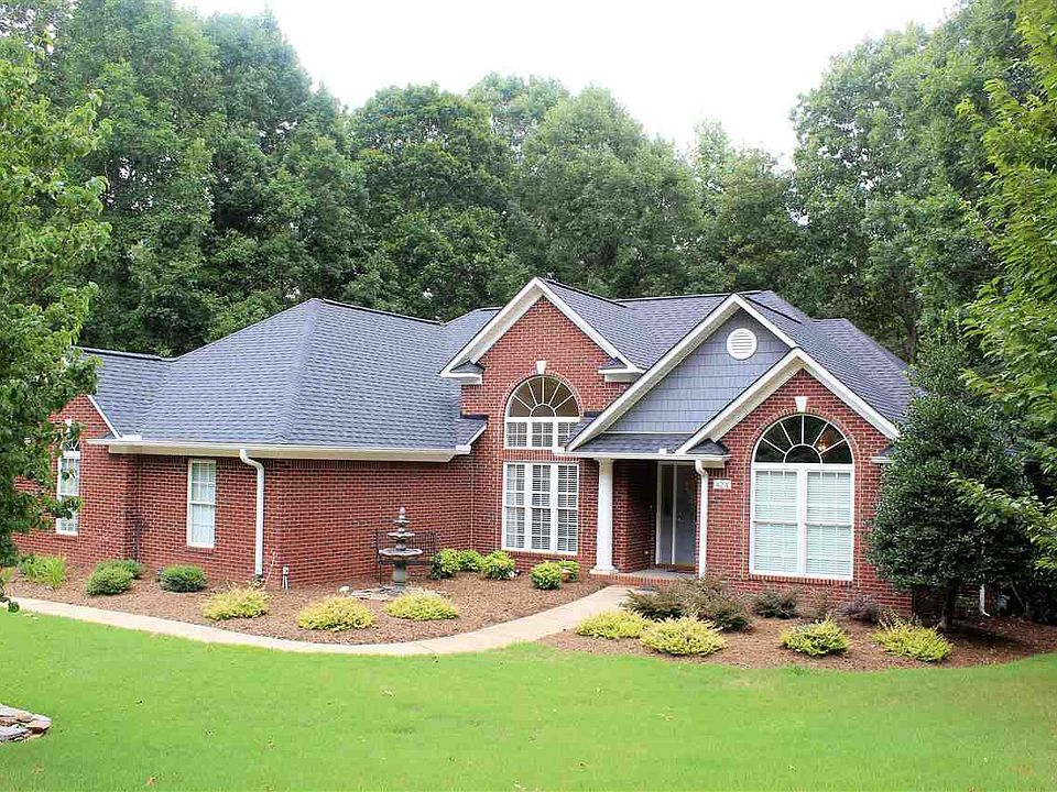 1st image of 424 Winding Oak Dr
