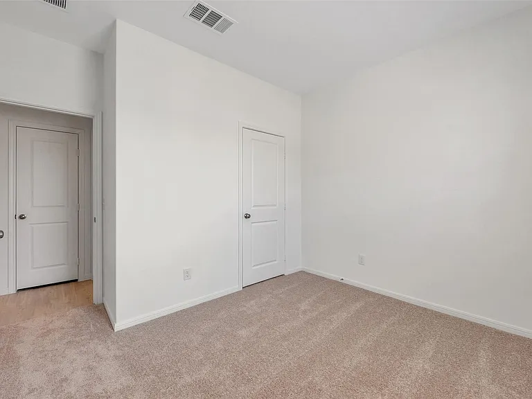 339 Lippizan Dr — Photo 20
