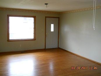 2nd image of 521 Monterrey Dr