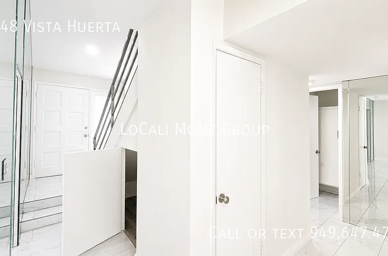2248 Vista Huerta — Photo 6
