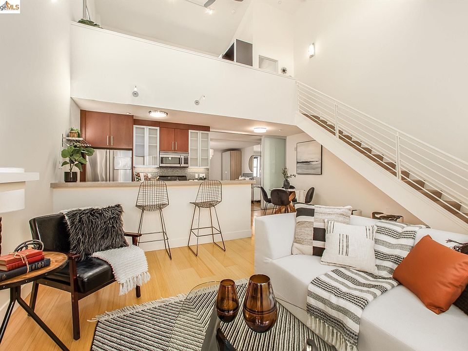 1st image of 1555 32nd St APT 6