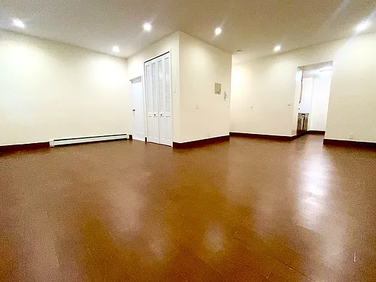 Rented by City & Suburban | media 6