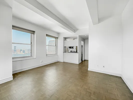 Rented by Compass | media 8