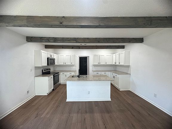 5th image of 607 E Monterey St