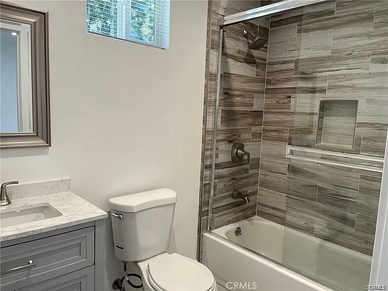 21931 Ybarra Rd — Photo 2