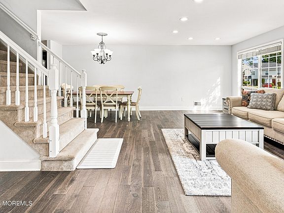 4th image of 177 Nantucket Place