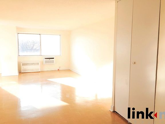 4th image of 40 E Sidney Ave APT 3E