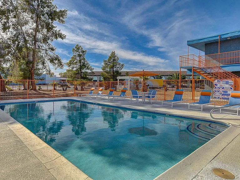 ATMO Escondido | Apartments For Rent in Las Vegas, NV