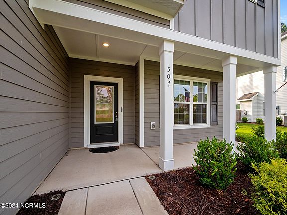2nd image of 507 W Red Head Cir