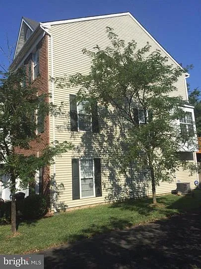 8510 Towne Manor Ct photo 1